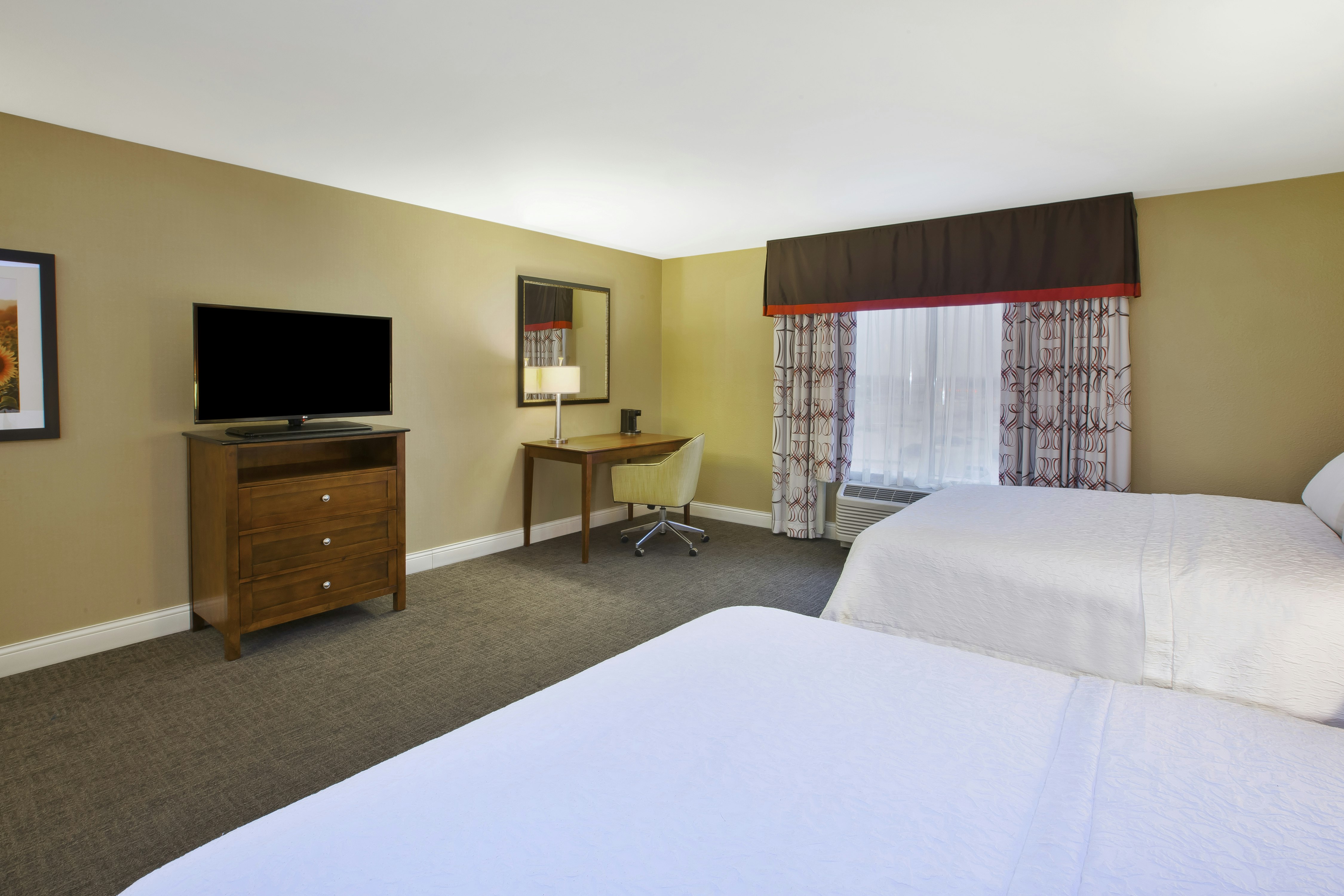 ROOM, 2 QUEEN BEDS, ACCESSIBLE