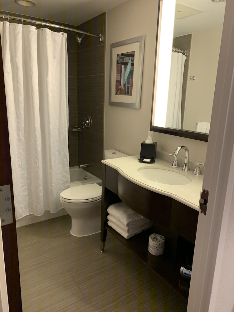 Sheraton Brooklyn New York Hotel 10/27