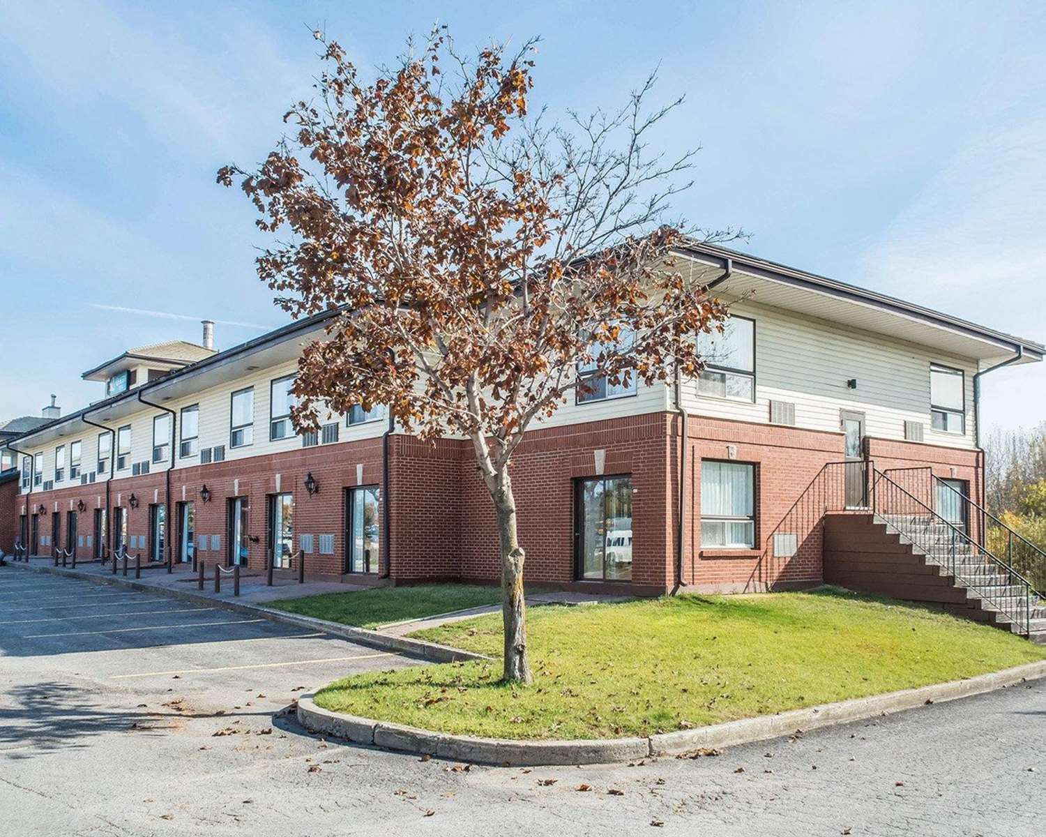 Days Inn by Wyndham Barrie 15/16