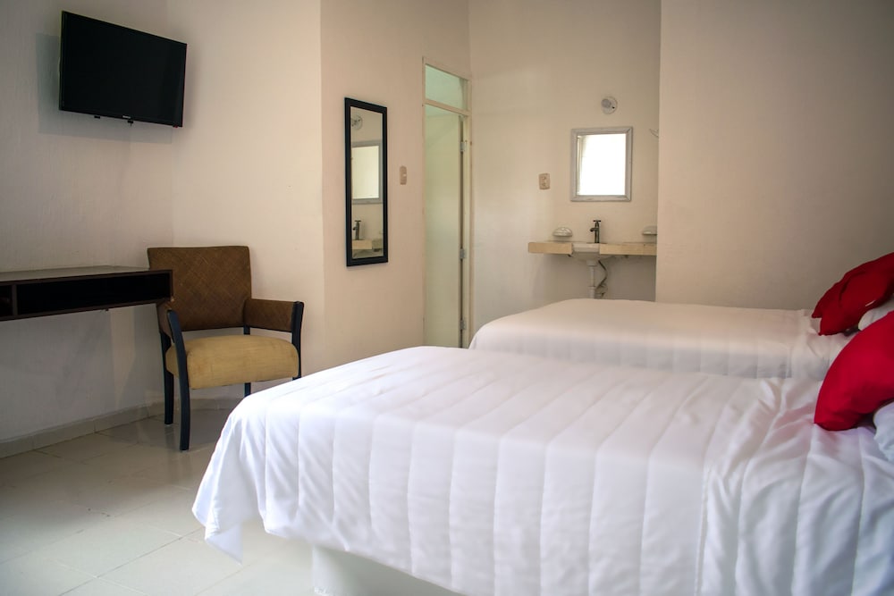 Hotel Cupules 25/53
