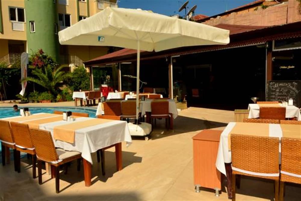 Melissa Garden Aparthotel 36/58