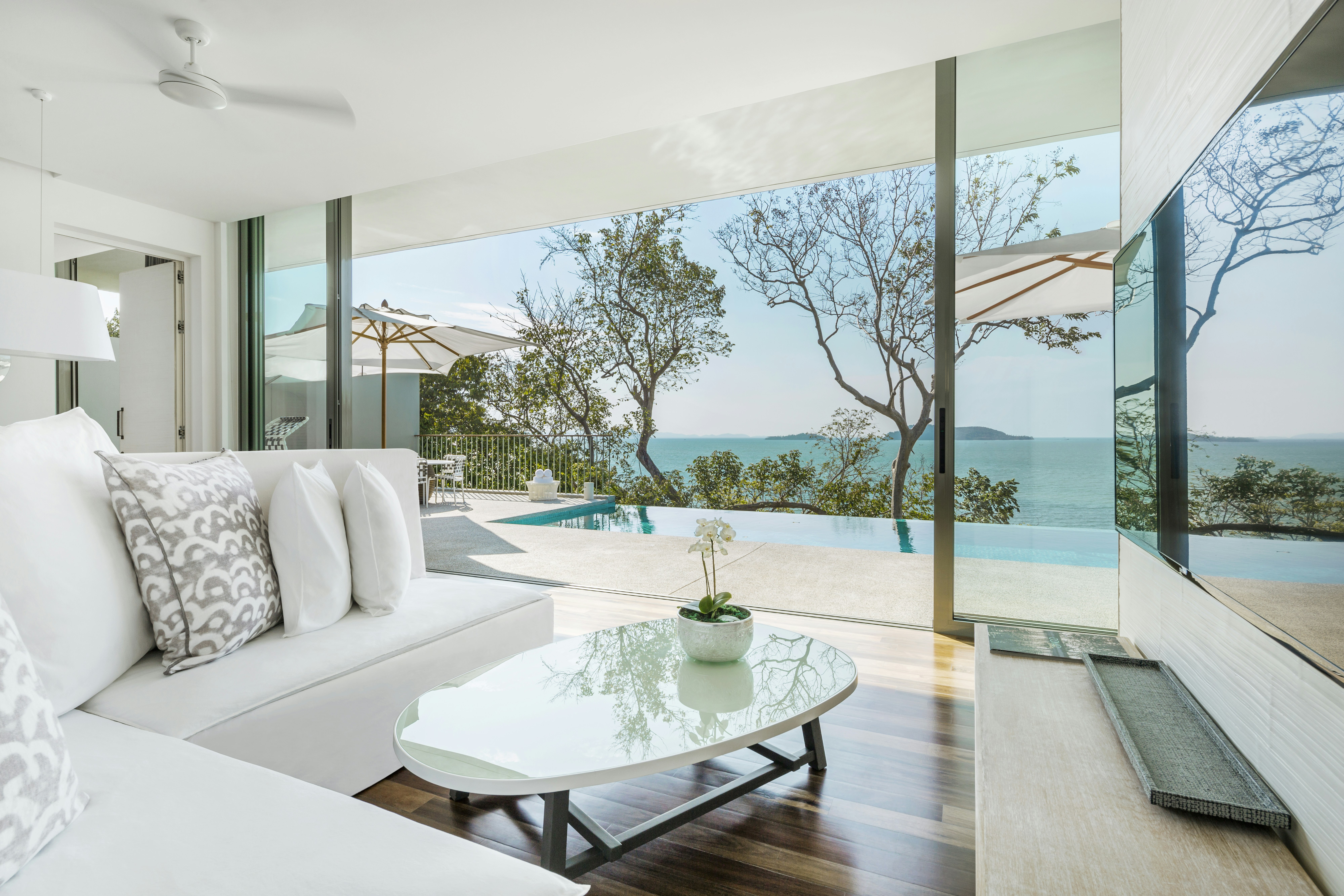 Como Point Yamu Phuket 61/97