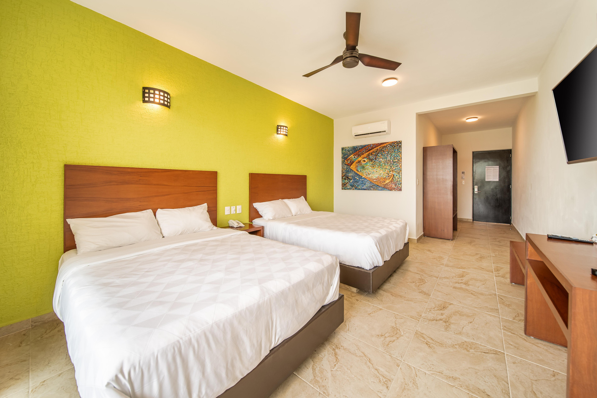 Standard, Double Bed, Side View