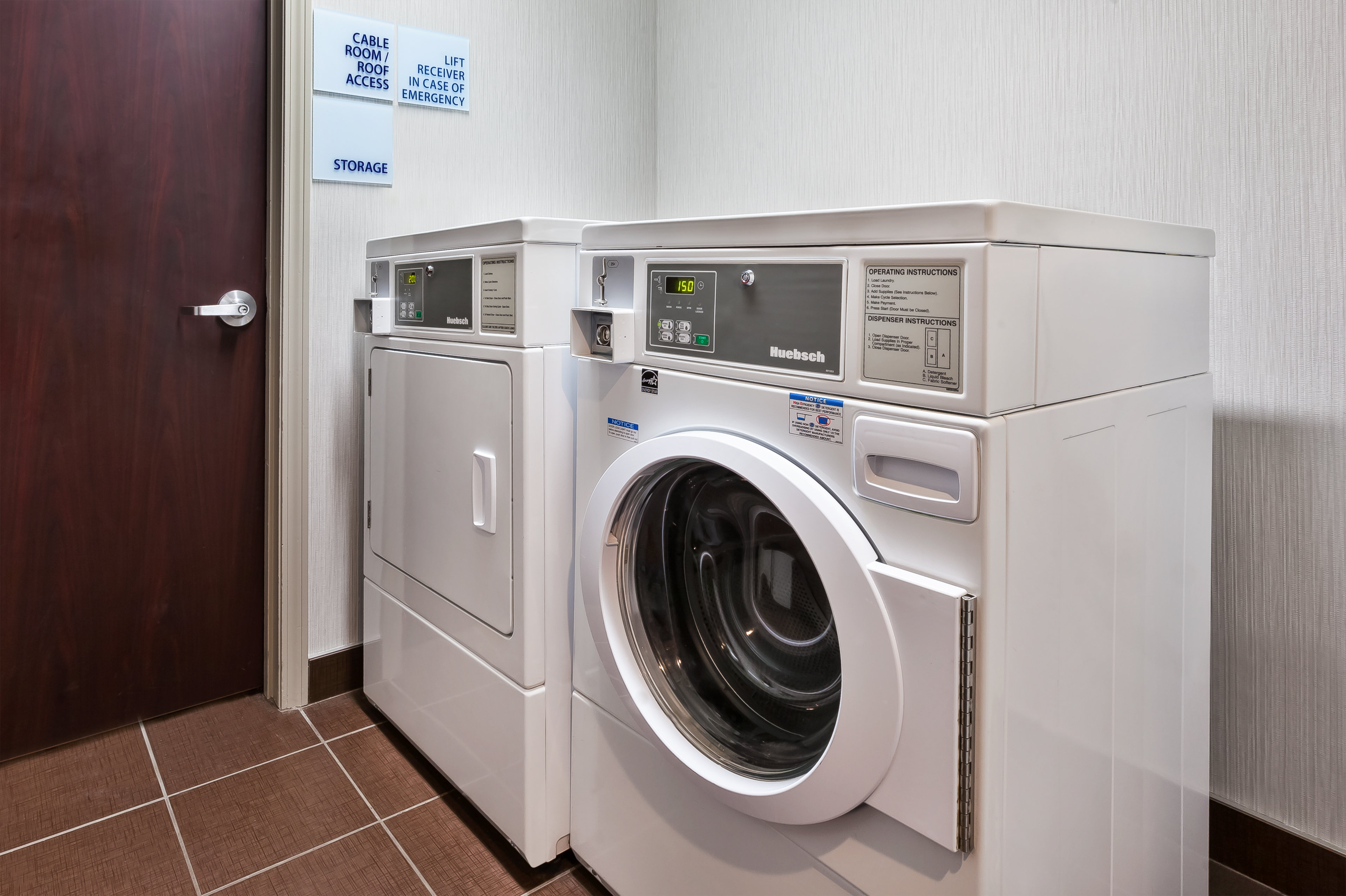 HOLIDAY INN EXPRESS CHILLICOTHE EAST 25/51