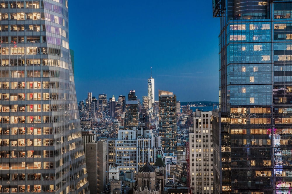 Hyatt Centric Times Square New York 81/83