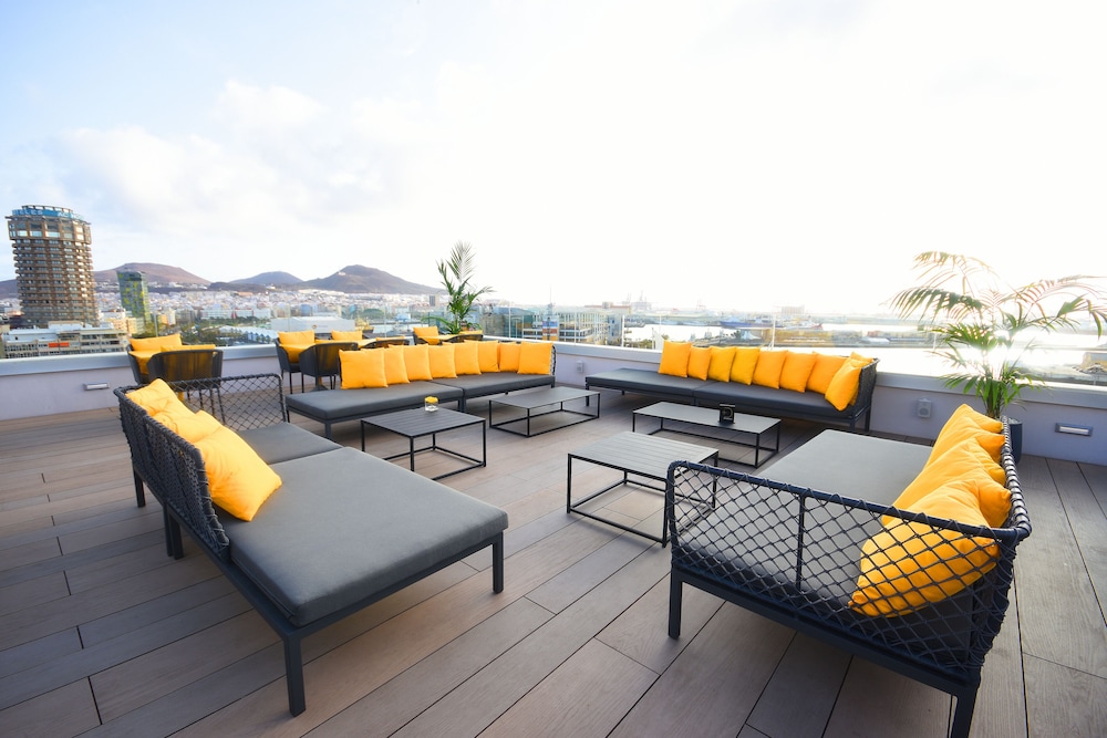 BLUESEA Design Plus Bex Hotel 50/67