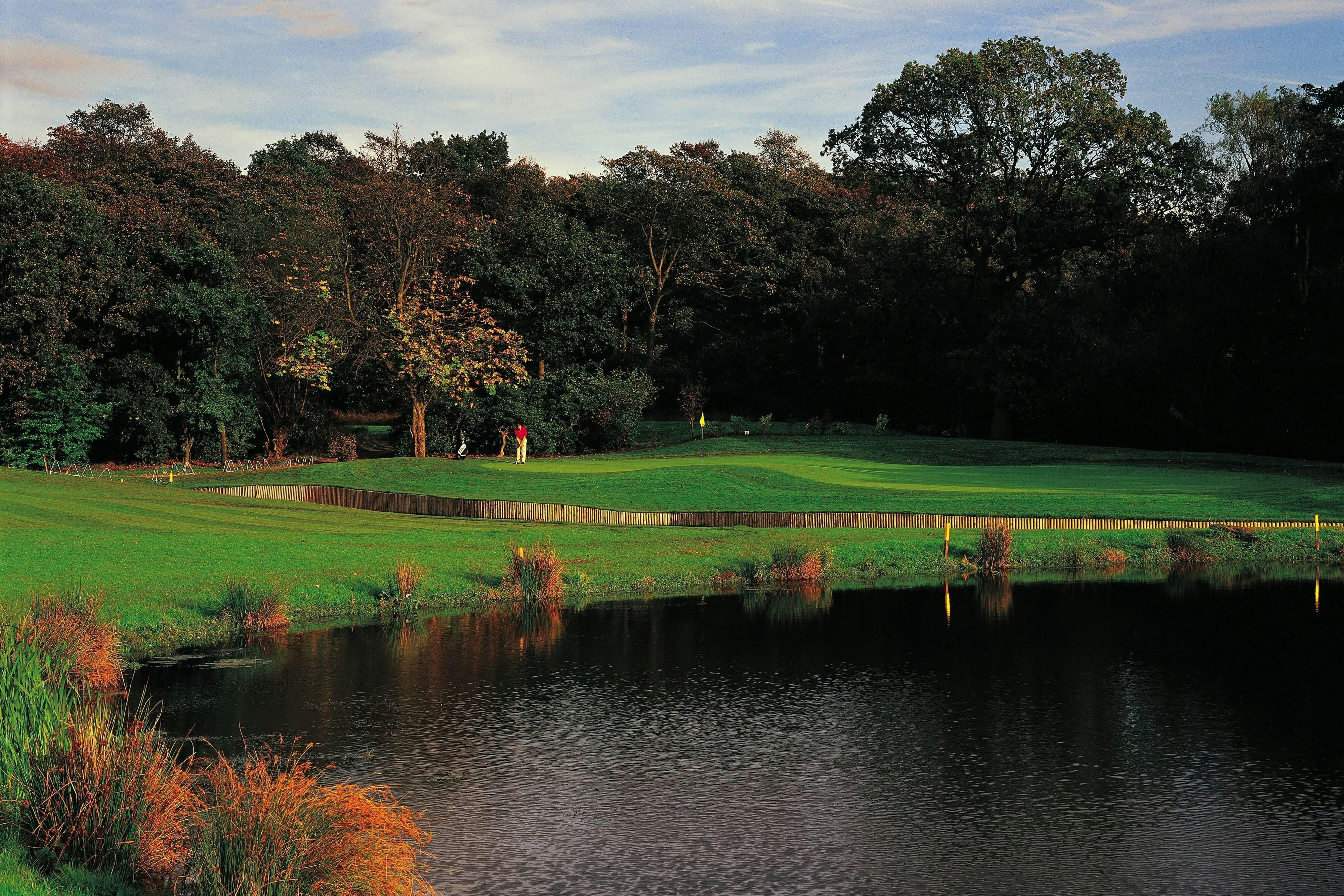 Delta Hotels by Marriott Worsley Park Country Club 32/36