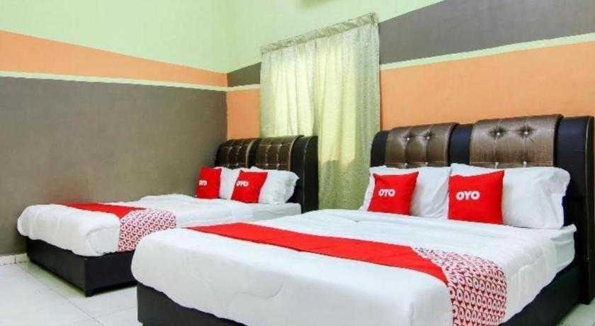 OYO 89684 Mawaddah Inn Stay 25/37