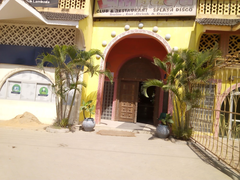 Lambada Holiday Resort 4/29