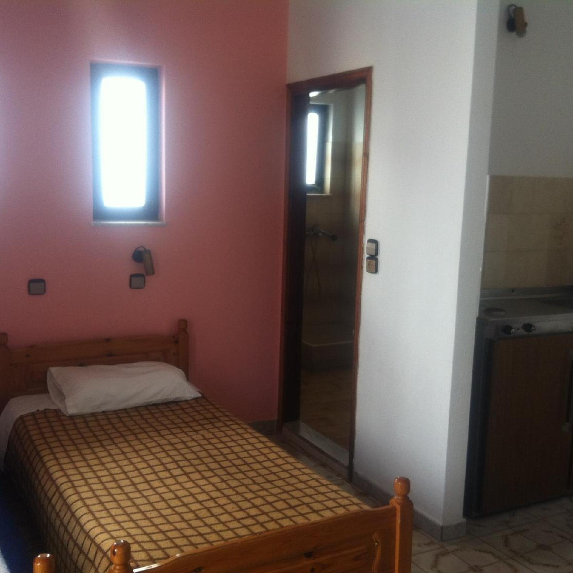 Nitsa Rooms 26/56
