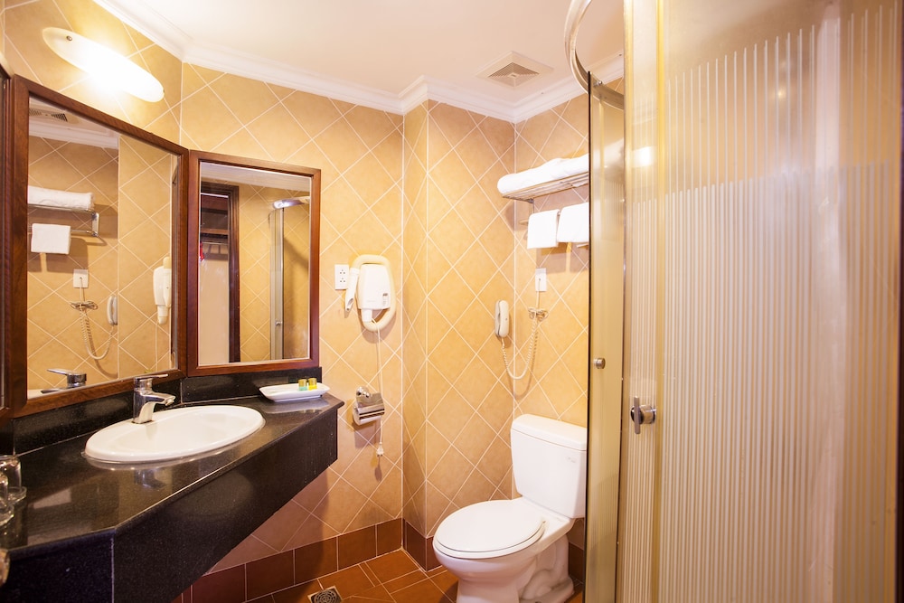 Ky Hoa Hotel Saigon 17/56
