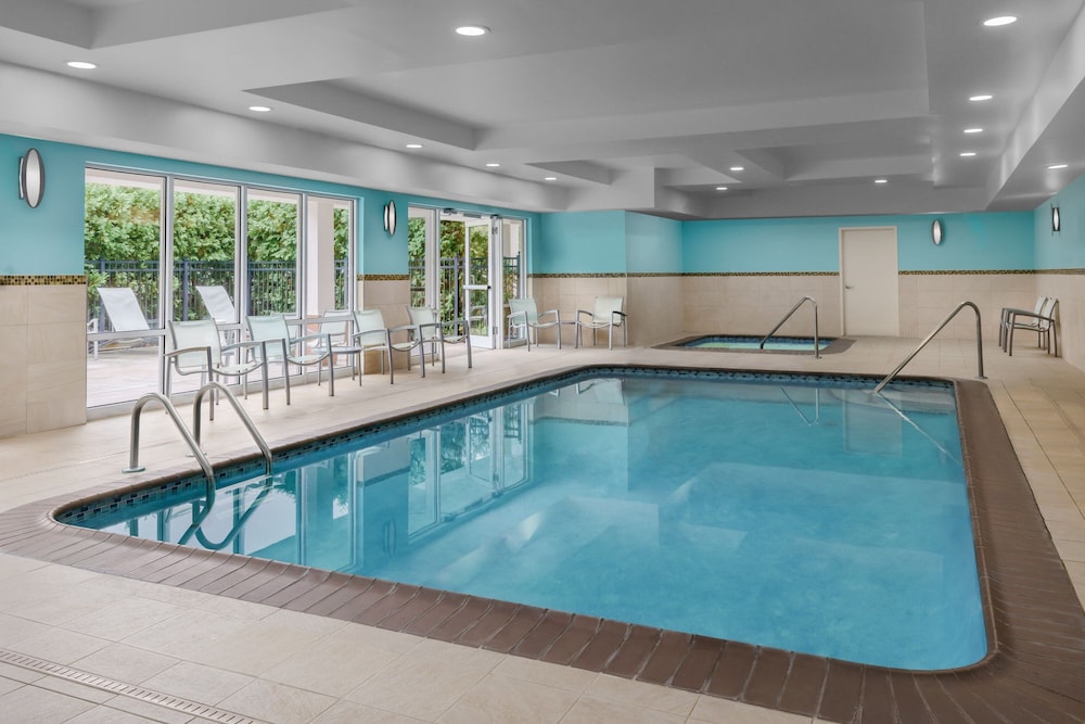 Springhill Suites by Marriott Warwick 18/38