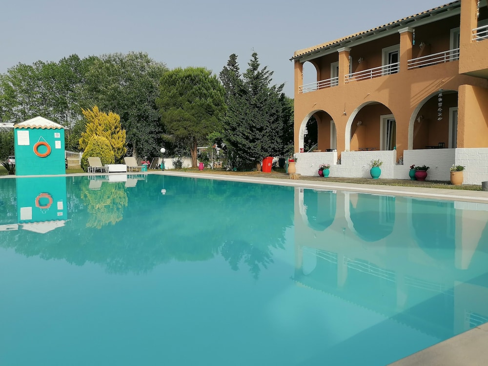 Sausan Hotel 46/50