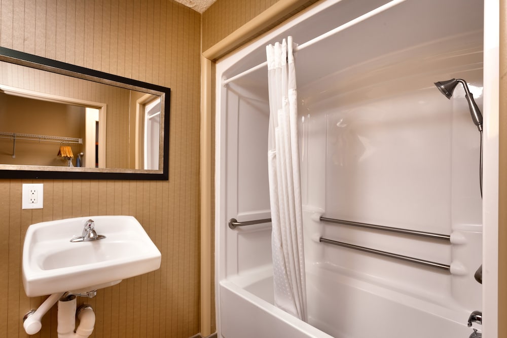Holiday Inn Express Hotel Suites Grand Junction 25/96