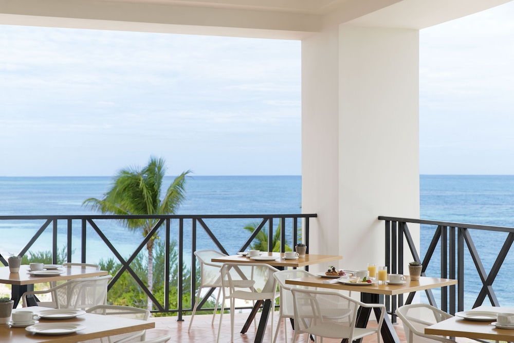 The Beach Villas at Excellence Oyster Bay - Adults Only All Inclusive 38/39