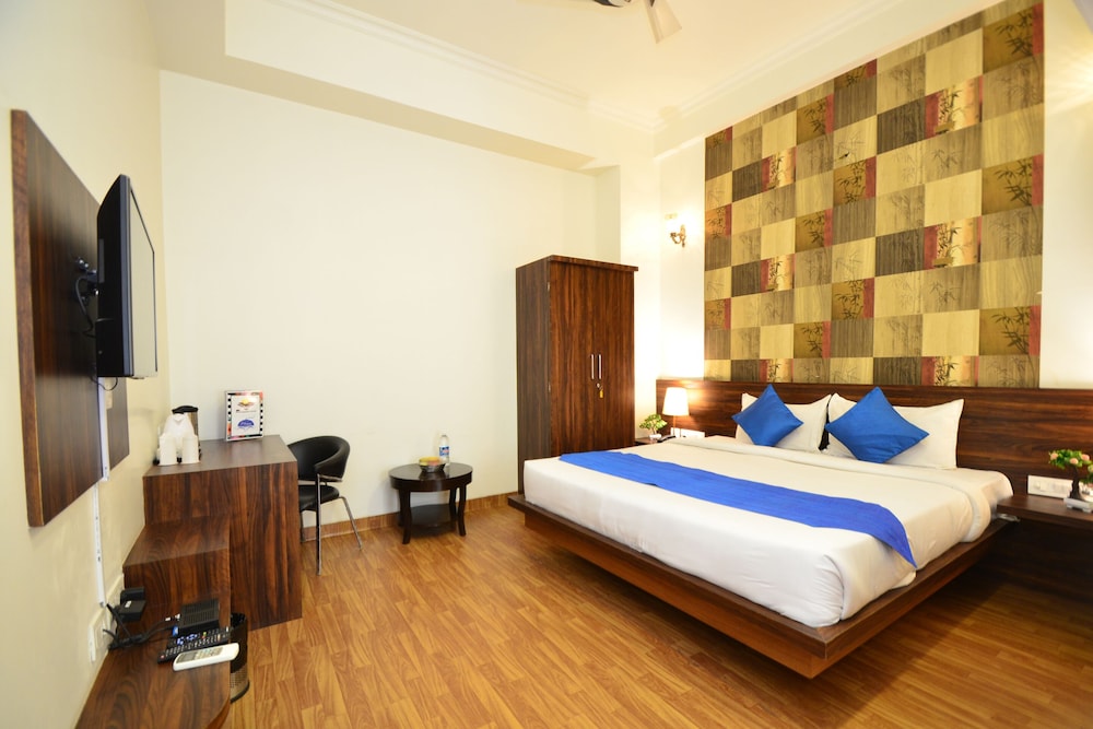 Hotel Sapphire World 13/37