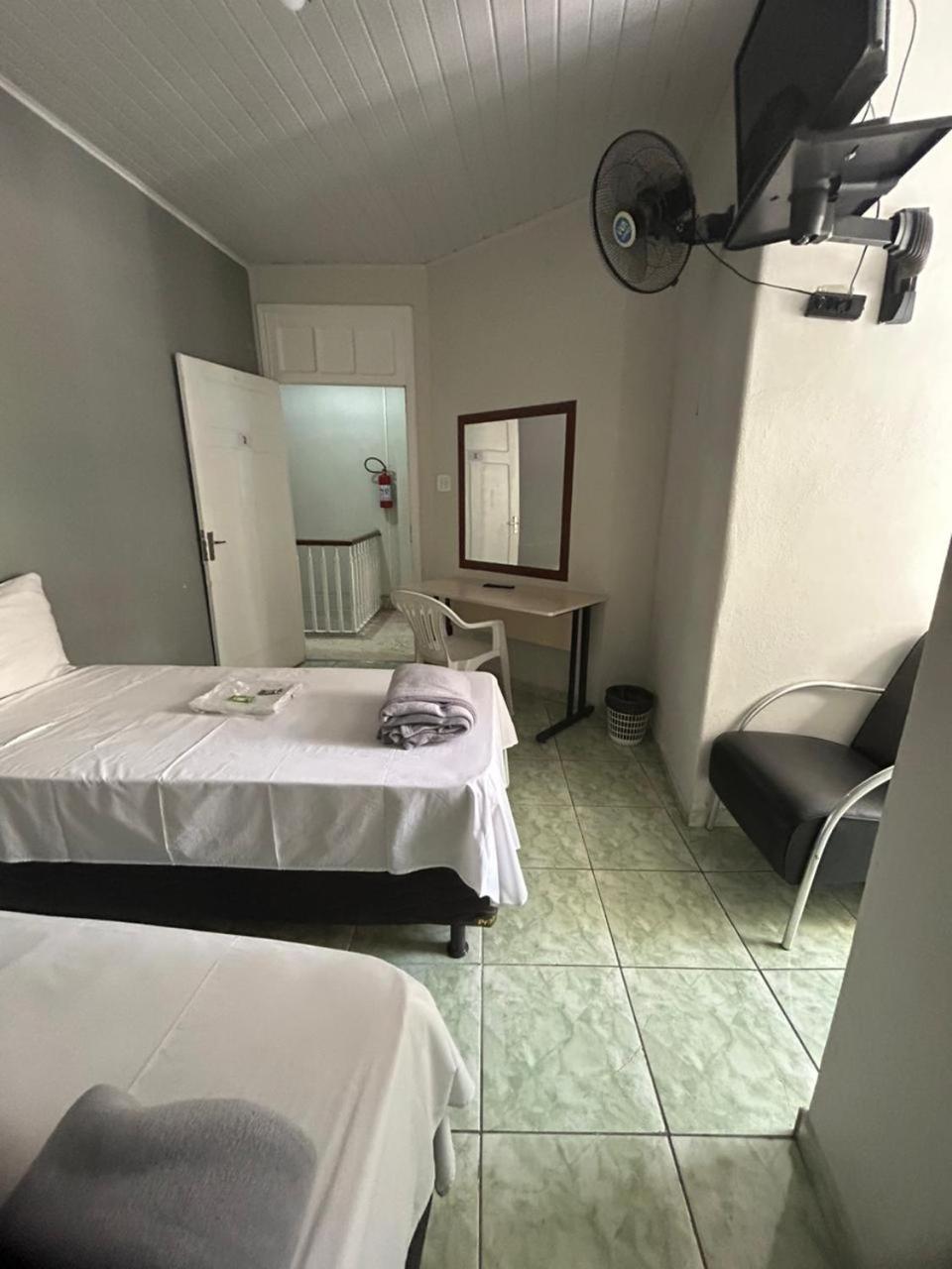 Hotel Castro Alves, Sao Paulo 18/30