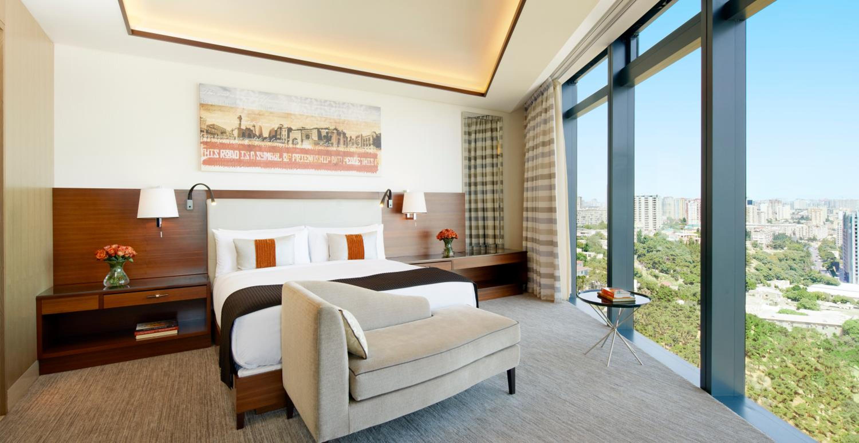 Signature, Fairmont Gold, Suite, City View