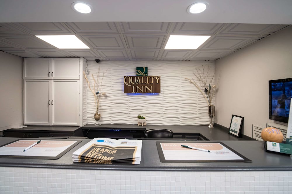 Quality Inn Cromwell - Middletown 19/37