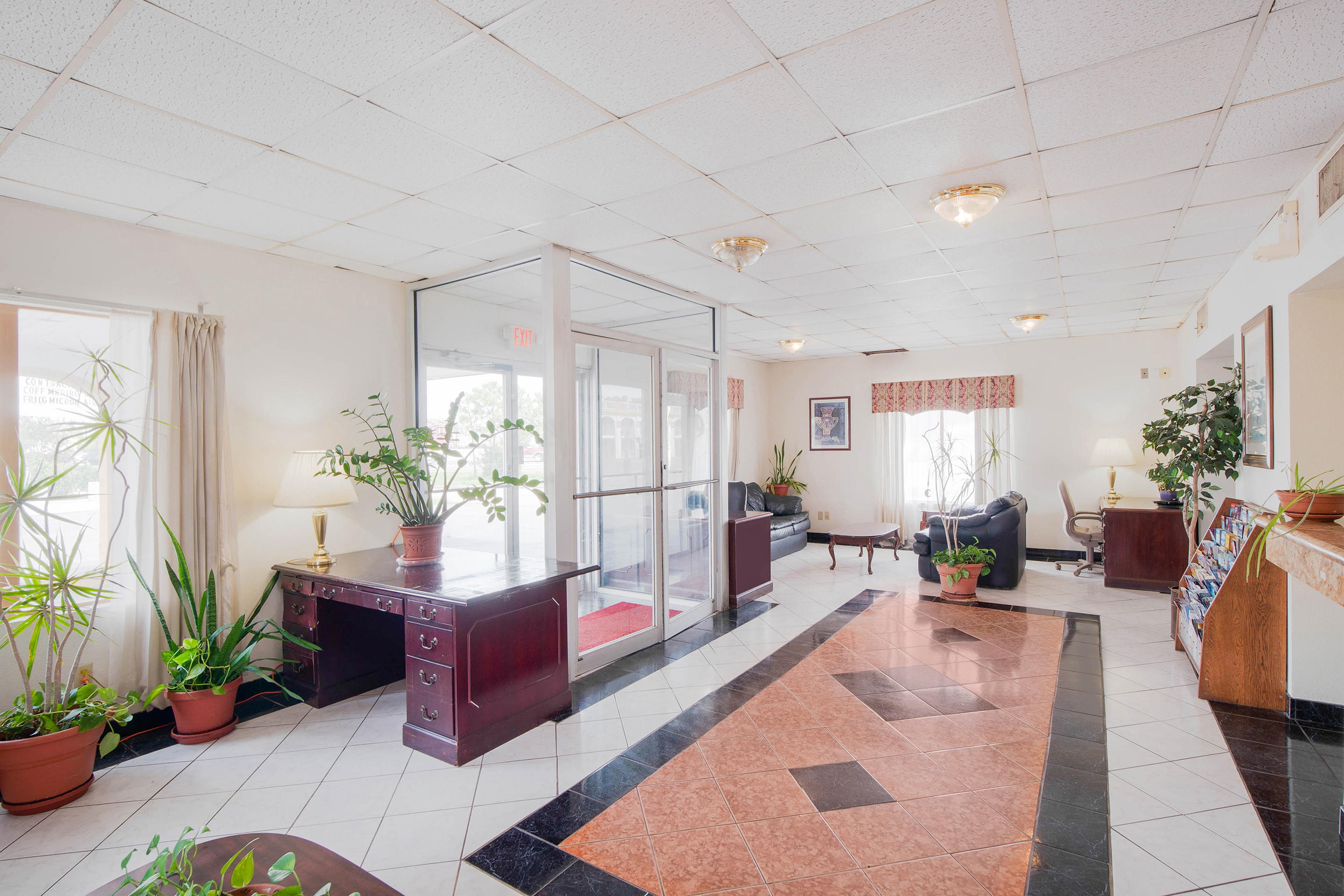 The Grand Inn 29/48
