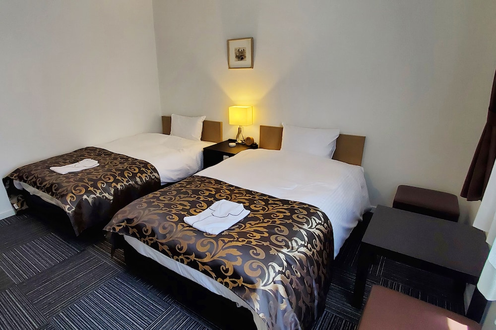Tachikawa Regent Hotel 24/64