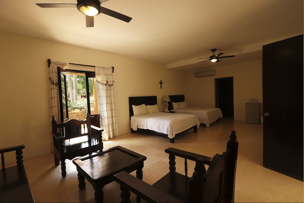 Hacienda Kaan Ac 33/49