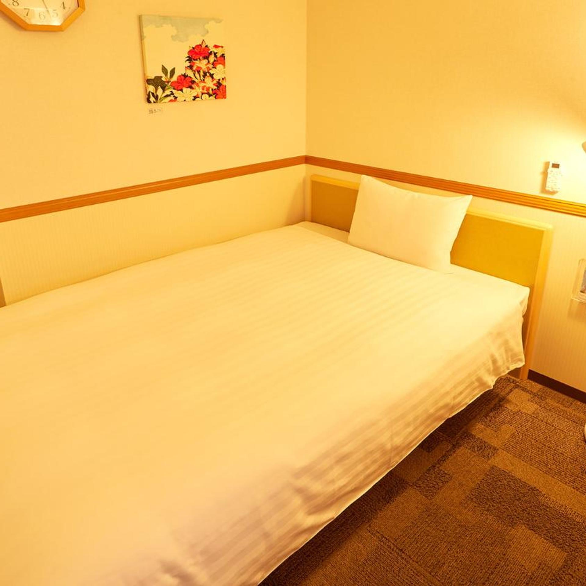 Room, Single