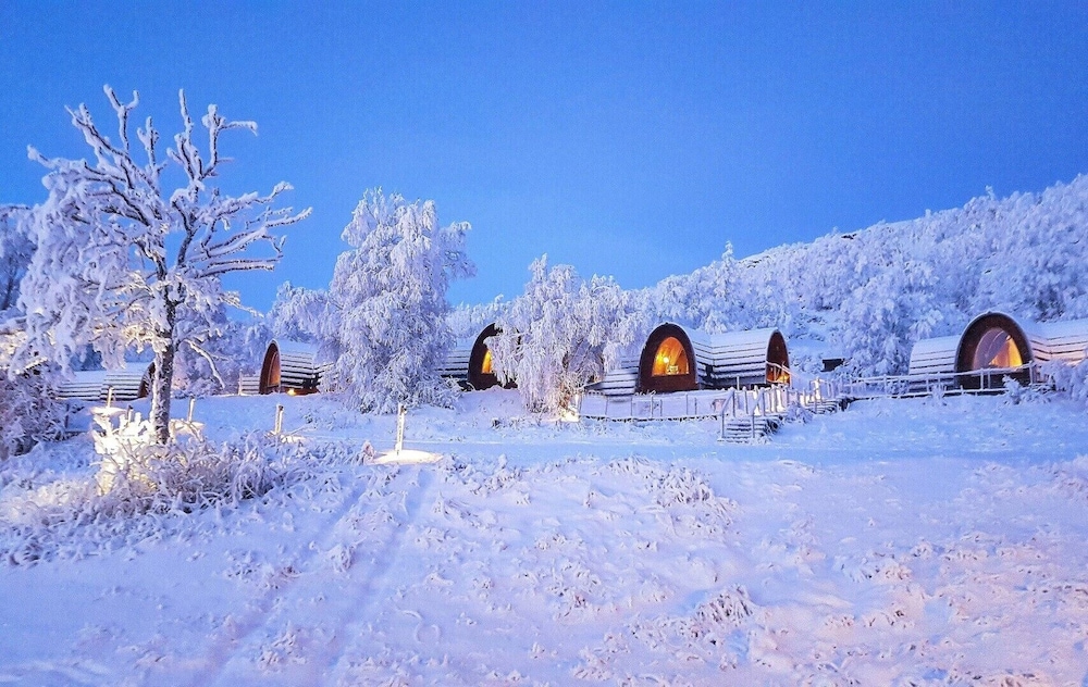 Snowhotel Kirkenes 47/49