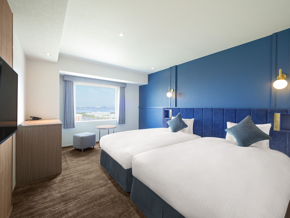 Oriental, Moderate, Twin Beds