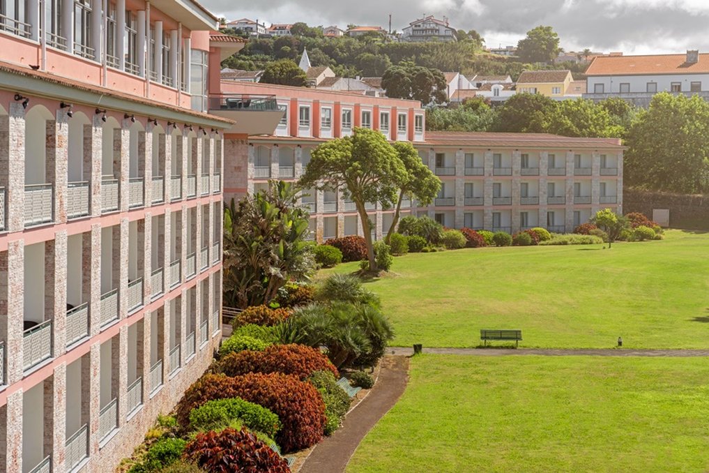 Terceira Mar Hotel 29/30