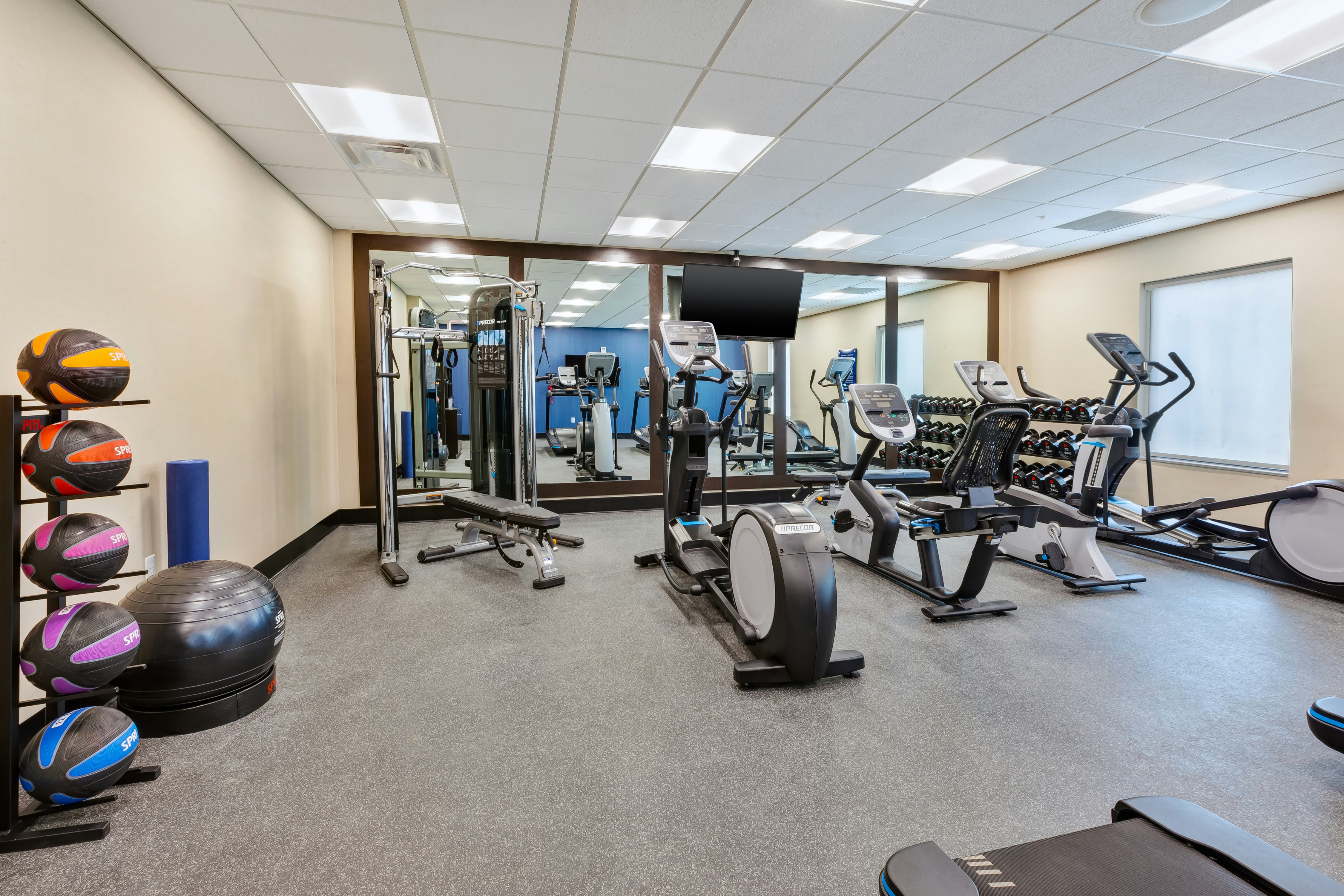 Hampton Inn Suites Wells Nv 21/33