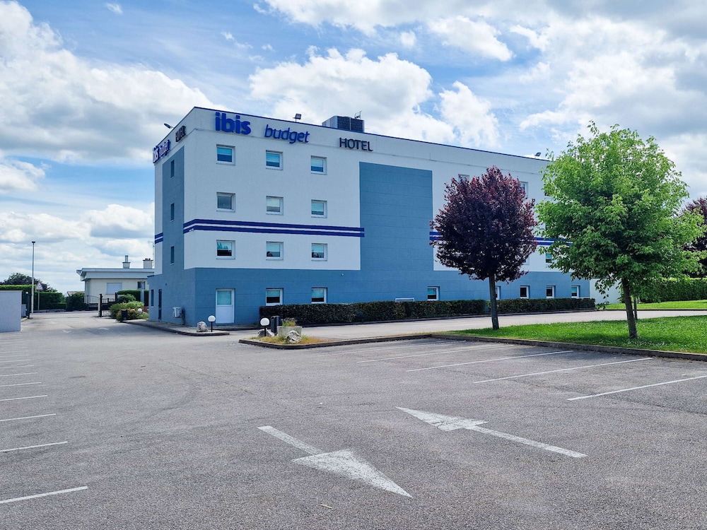 Ibis Budget Dijon Saint Apollinaire 31/34
