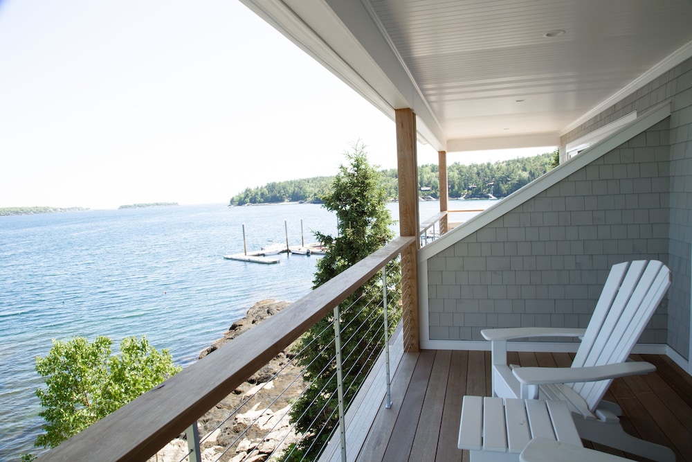 Linekin Bay Resort 38/76