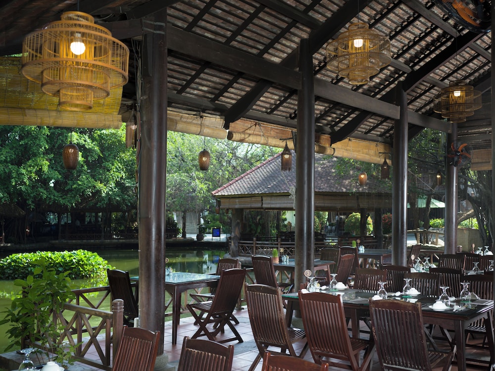 Phuong Nam Resort 32/50