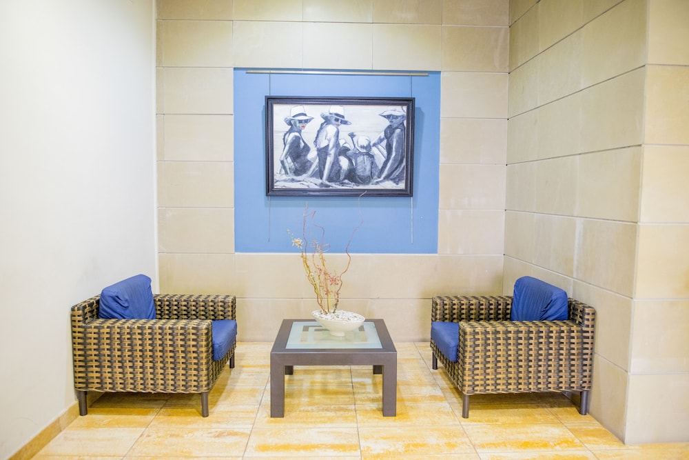 Hotel Biarritz 16/28