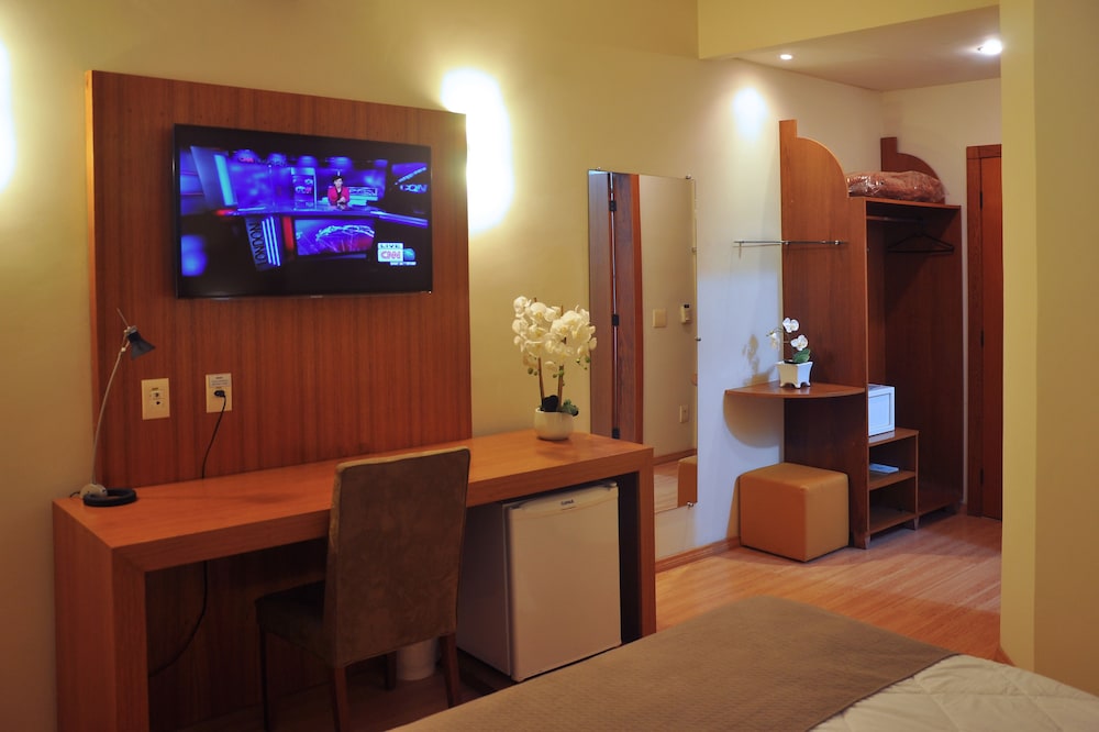 CEGIL HOTEL BOULEVARD 17/71