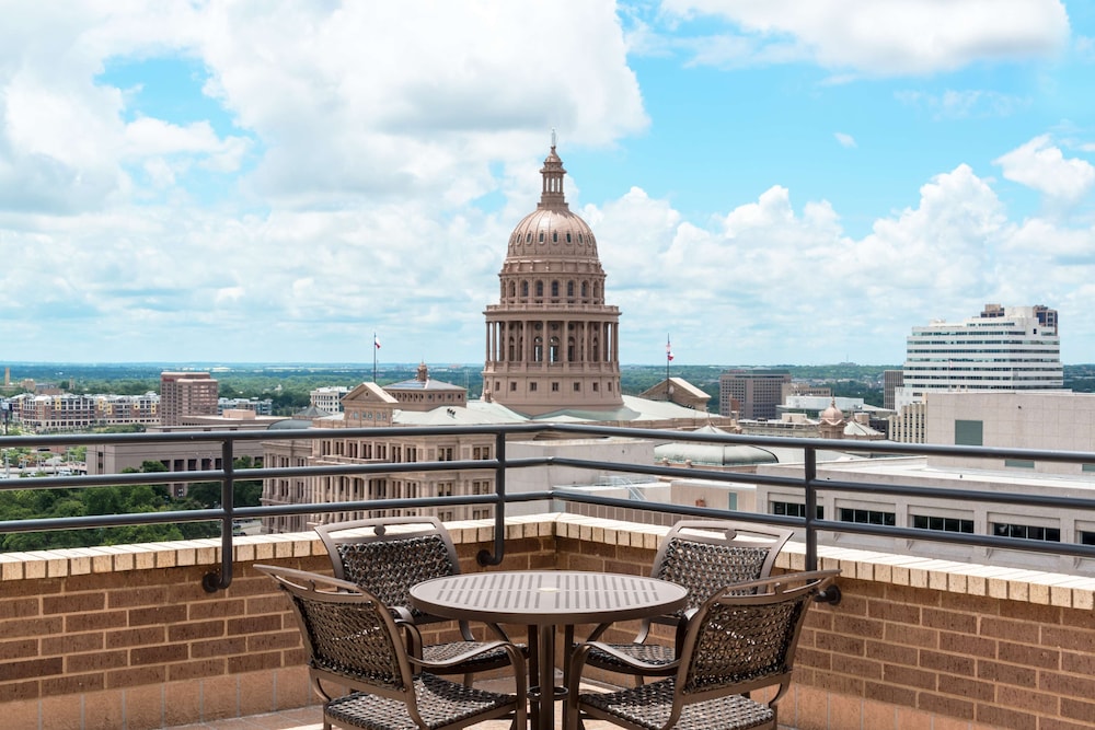 DoubleTree Suites by Hilton Austin Downtown Capitol 40/69