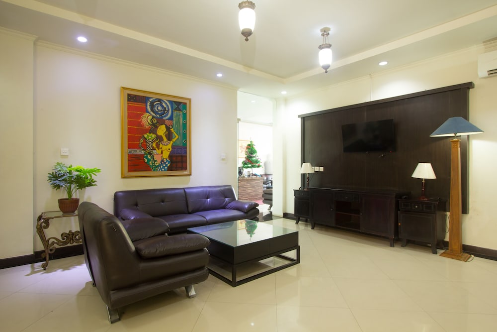 Maxi Hotel Kedonganan 27/47