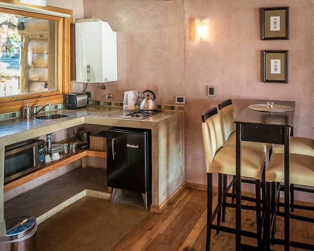 Lirolay Suites 36/46