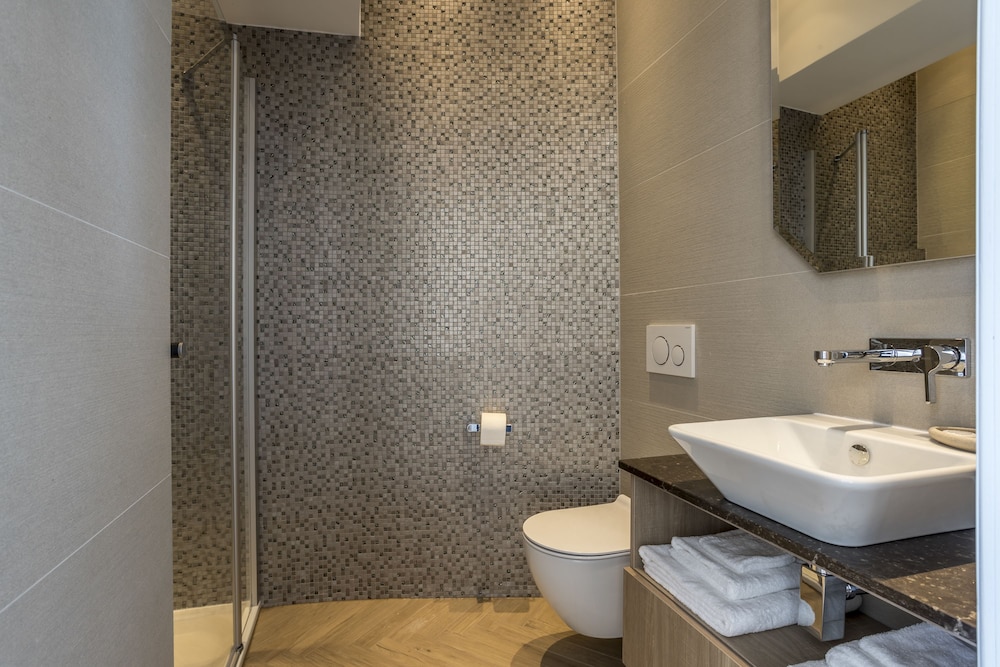 Seaview Luxury Retreat 34/42