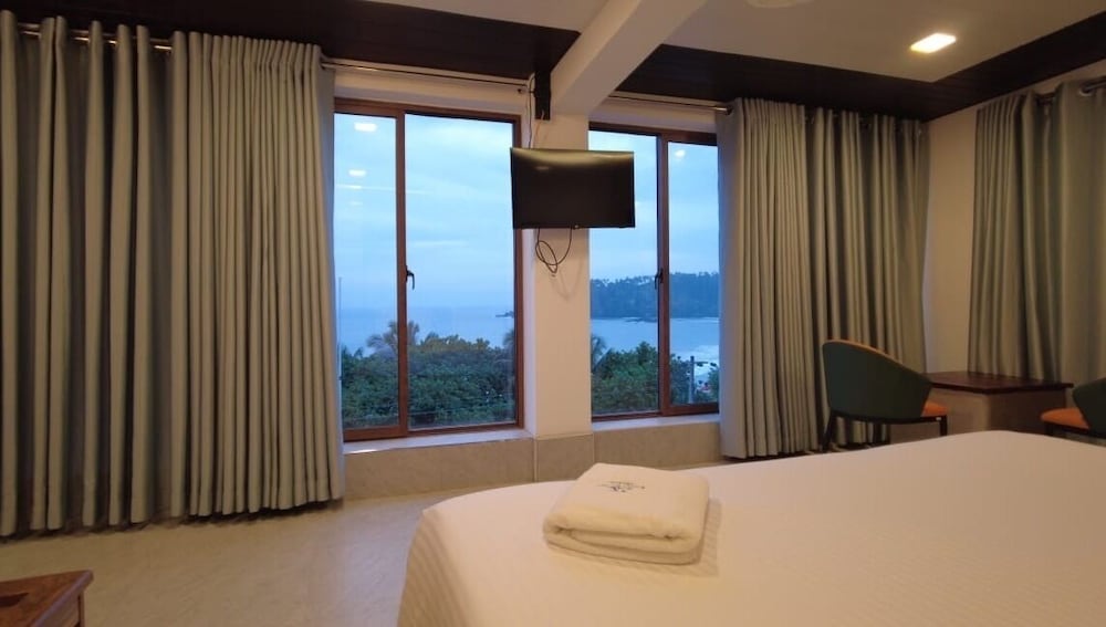 Randiya Sea View Hotel 10/22