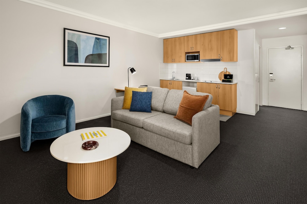 Oaks Perth Hotel 38/61