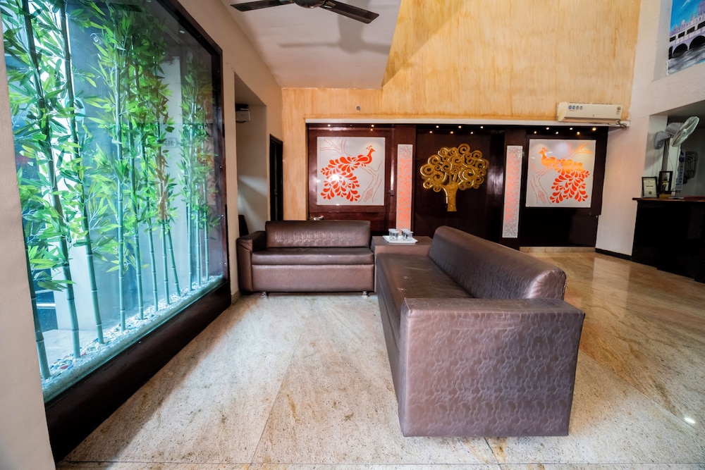HOTEL GRAND ARJUN 37/50