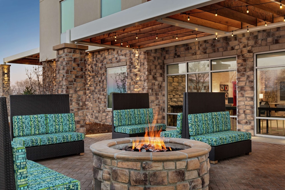 Home2 Suites By Hilton Colorado Springs South 23/30