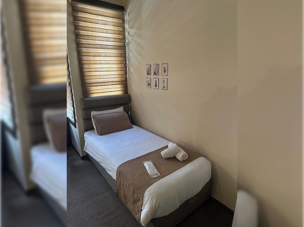 Guner Hotel 19/42