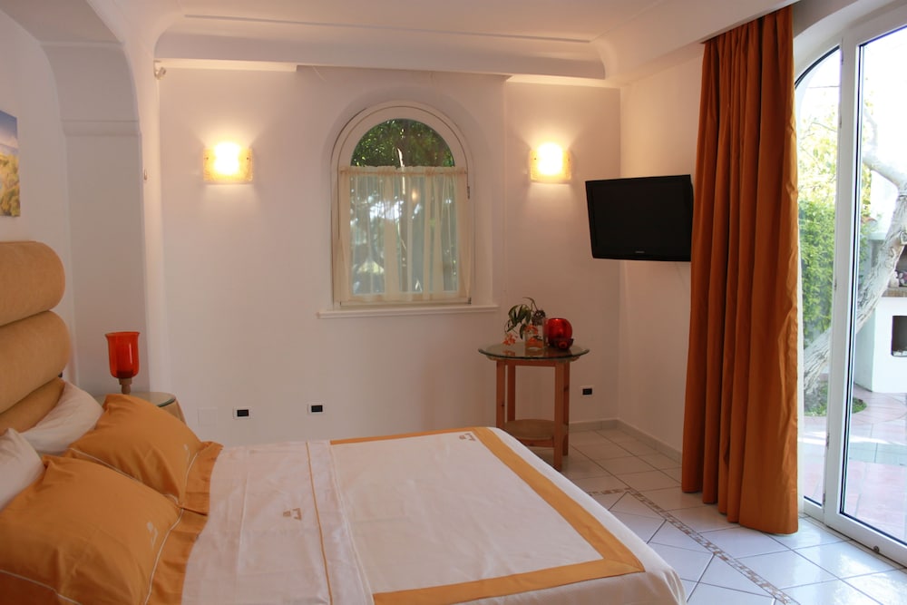 Villa Marinella 31/56