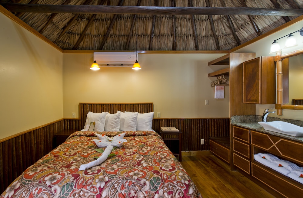 Ramons Village Resort 31/74