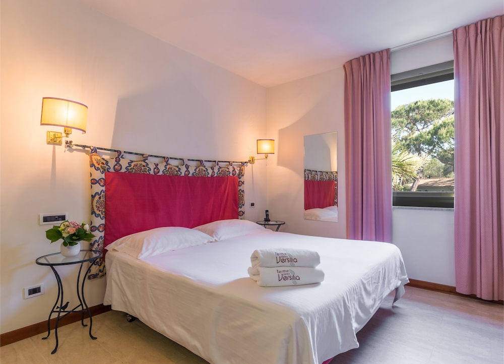 Economy, Queen Bed