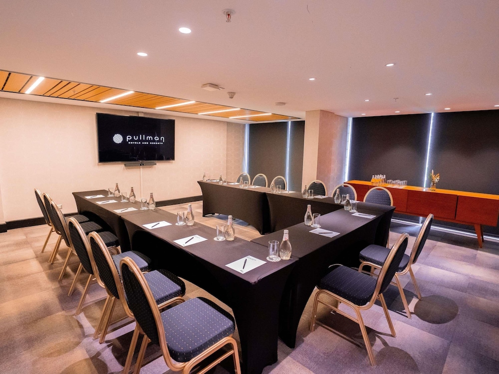 Pullman Vina del Mar San Martin 37/49