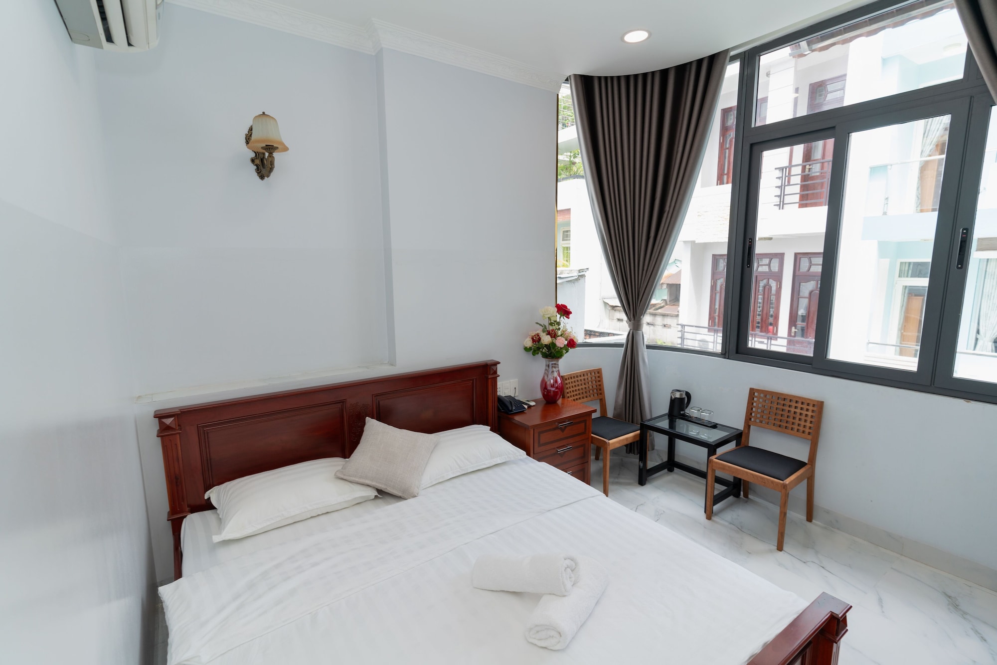 SUPERIOR, DOUBLE BED